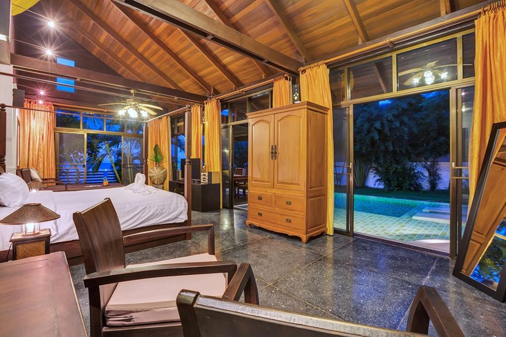 Emerald Sands - Beach Front 4 Bed Pool Villa เกาะสมุย ห้อง รูปภาพ