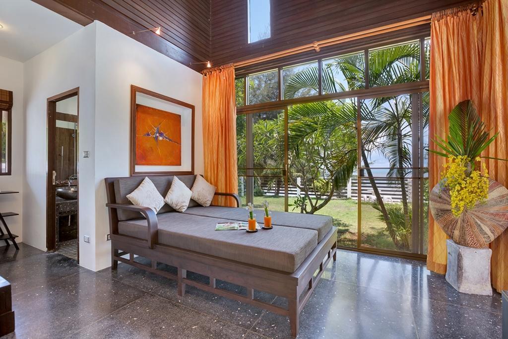 Emerald Sands - Beach Front 4 Bed Pool Villa เกาะสมุย ห้อง รูปภาพ