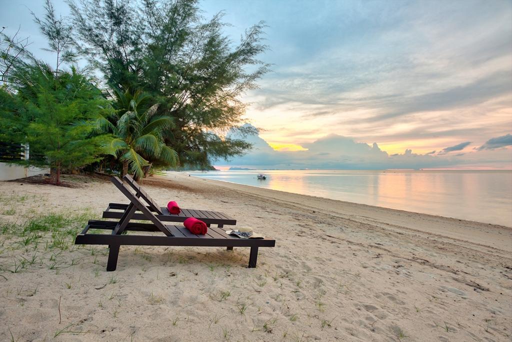 Emerald Sands - Beach Front 4 Bed Pool Villa เกาะสมุย ห้อง รูปภาพ